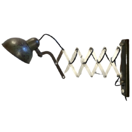 Industriální nůžková lampička