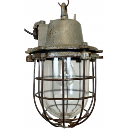 Industriální lampa