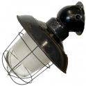 Industriální smaltovaná lampa