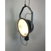 Industriální lampa