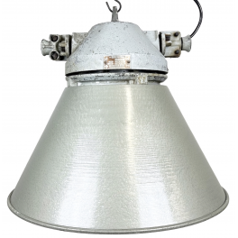 Industriální lampa