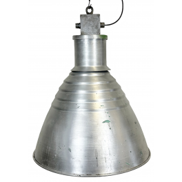 Industriální lampa