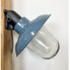 Industriální smaltovaná lampa
