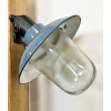 Industriální smaltovaná lampa