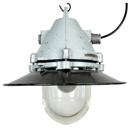Industriální smaltovaná lampa