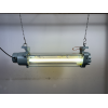 Industriální zářivková lampa