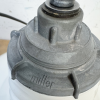 Industriální smaltovaná lampa Miller U.S.A.