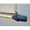 Industriální zářivková lampa