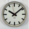 Industriální hodiny AEG 28 cm