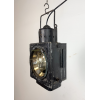Lampa ze staré hasičské helmy