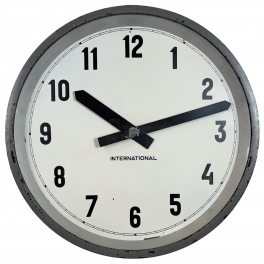  Industriální hodiny INTERNATIONAL 34 cm