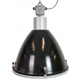 Industri&aacute;ln&iacute; smaltovan&aacute; lampa