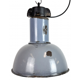 Industri&aacute;ln&iacute; smaltovan&aacute; lampa