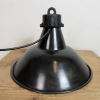 Industriální smaltovaná lampa