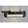 Industriální zářivková lampa