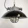 Industriální smaltovaná lampa